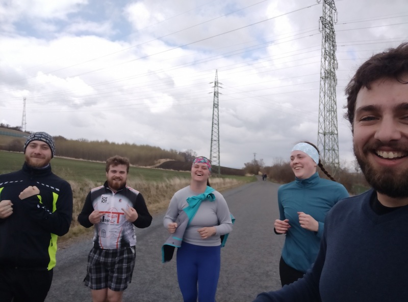 behal_jsem_ve_skupine